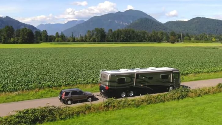 What Cars Can Be Flat Towed Behind an RV?