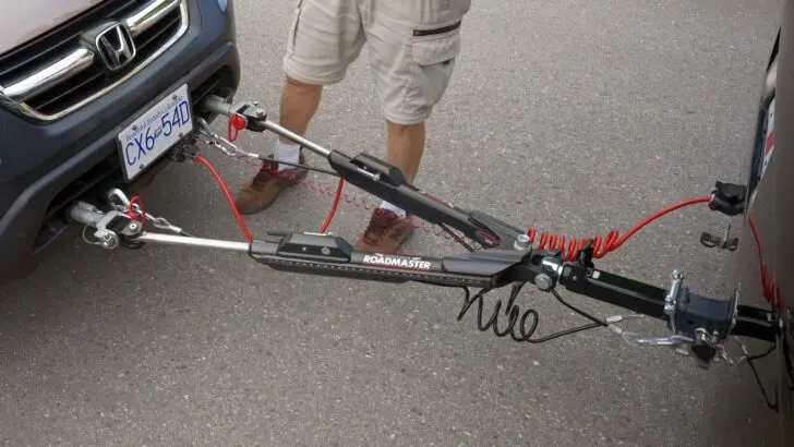 RV tow bars also have wiring for a supplemental braking system.
