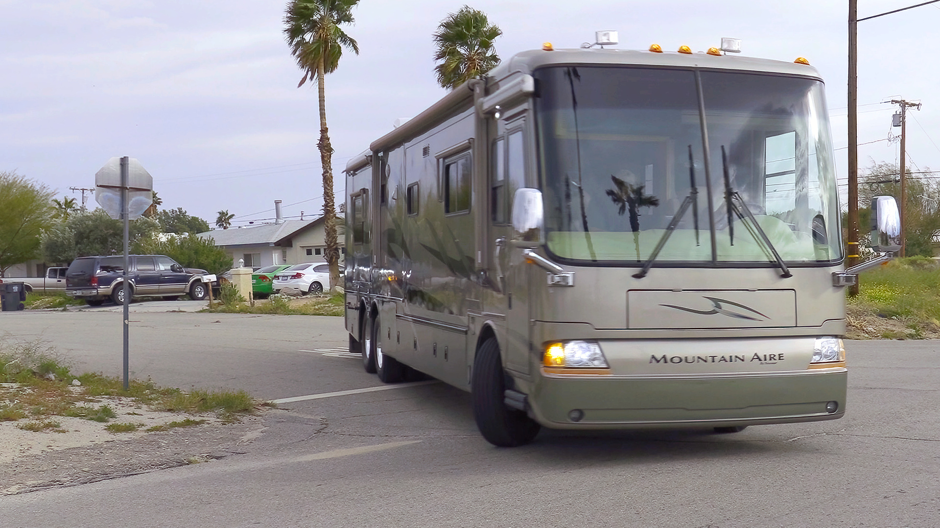 When learning how to drive an RV pay attention to right turns