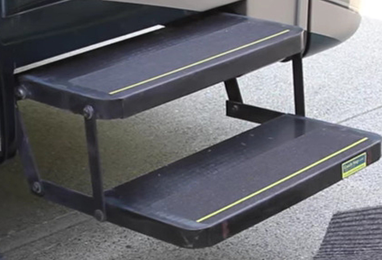 RV steps with traction material but no cover
