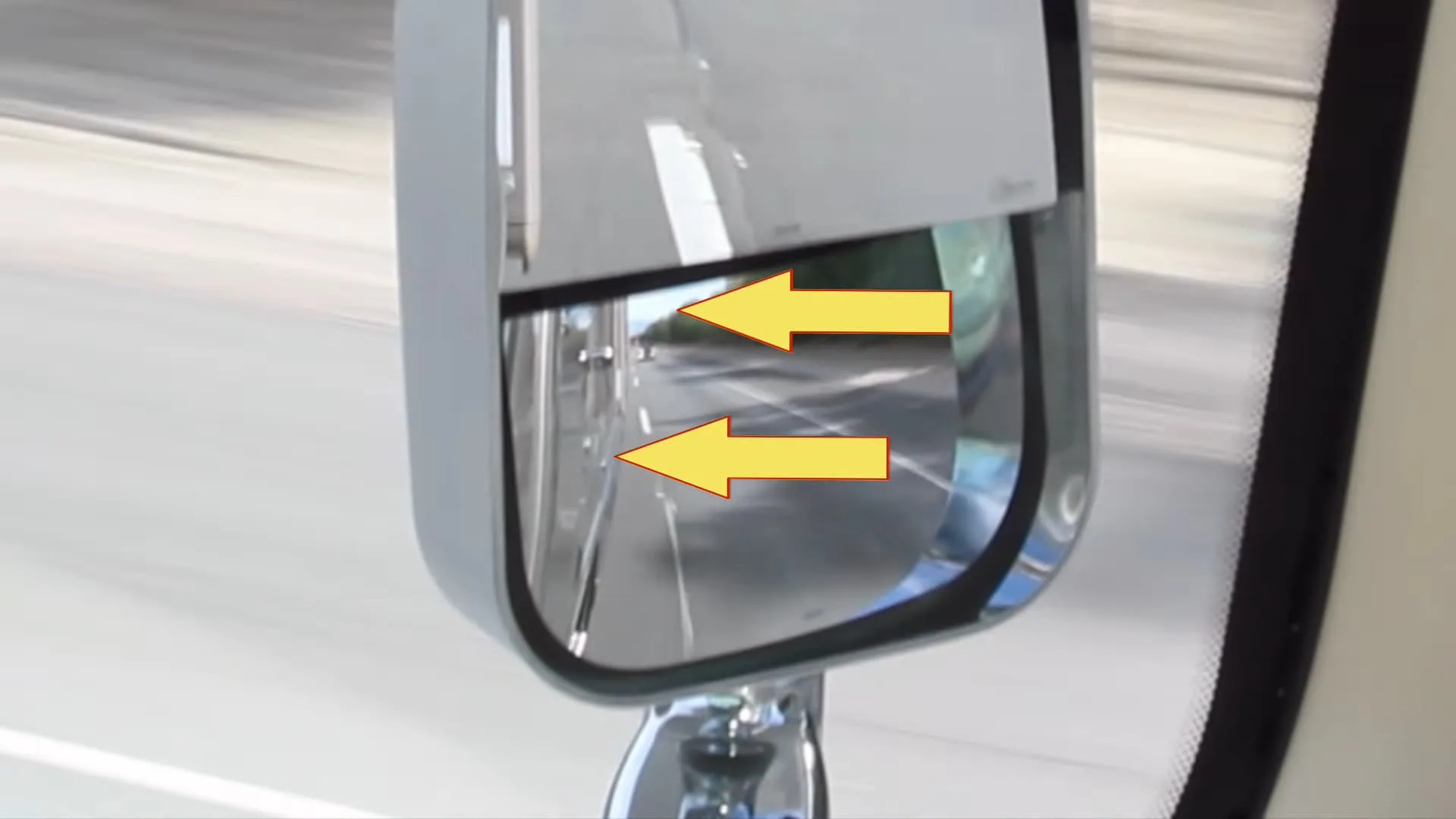 how to adjust RV convex mirrors to show the horizon and the side of the RV
