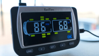 The easy-to-read color screen on our EEZTire RV TPMS