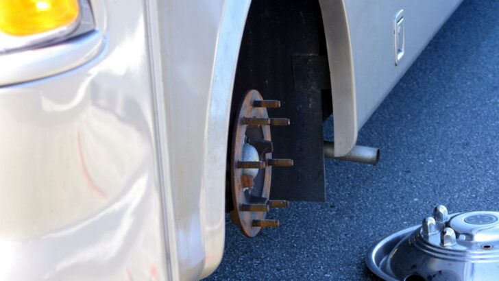 Changing an RV tire