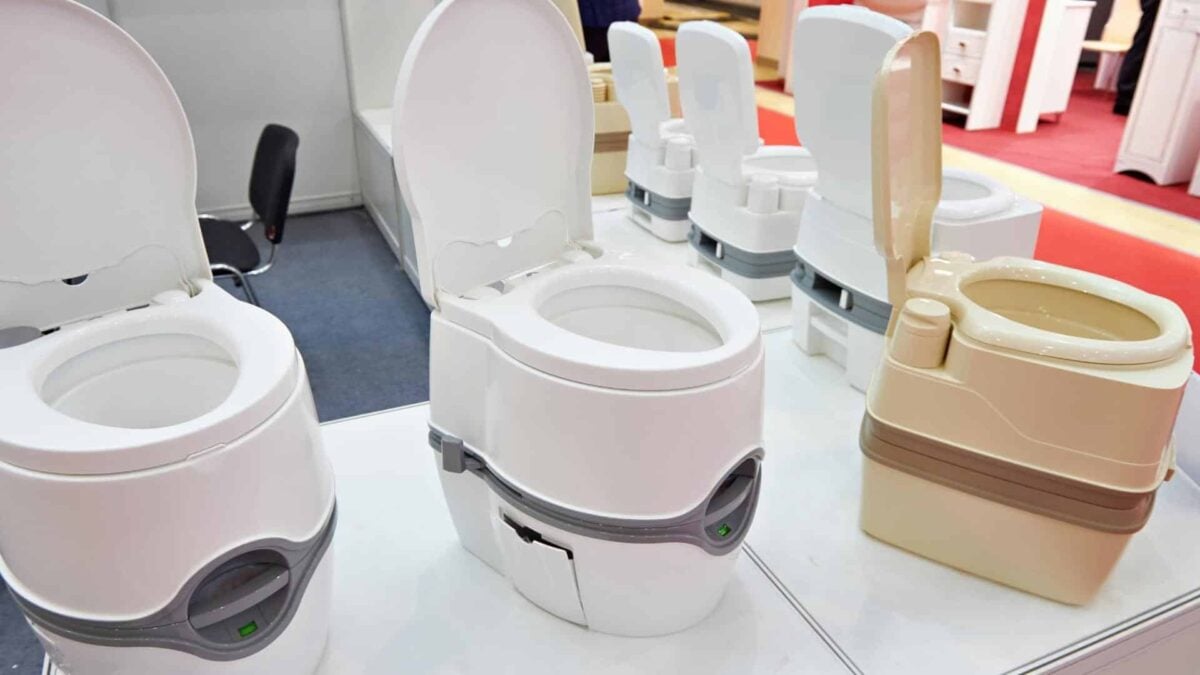 How Much Water Does An RV Toilet Use Per Flush?