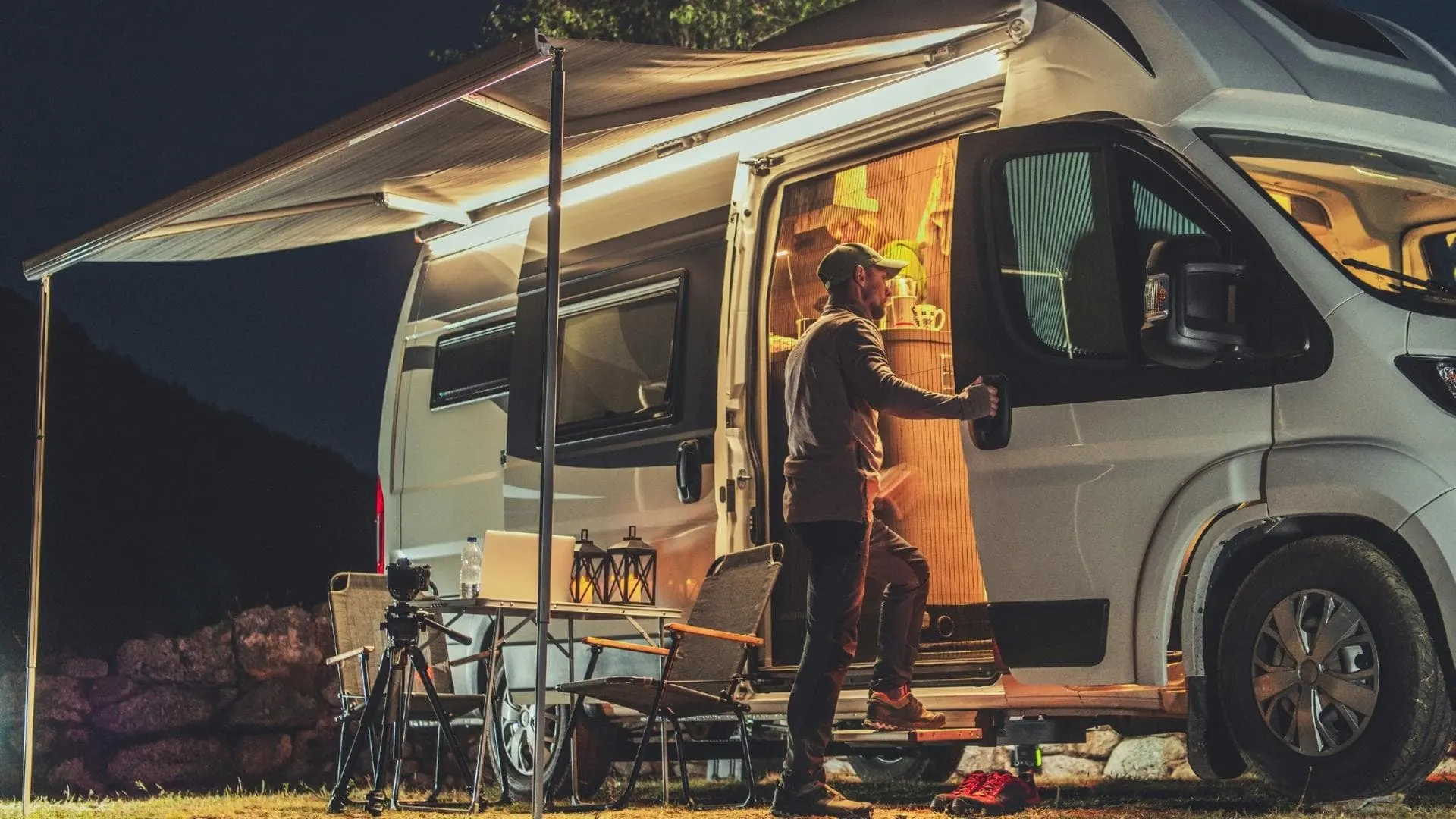 Camping on private property or "moochdocking" in RV slang terms