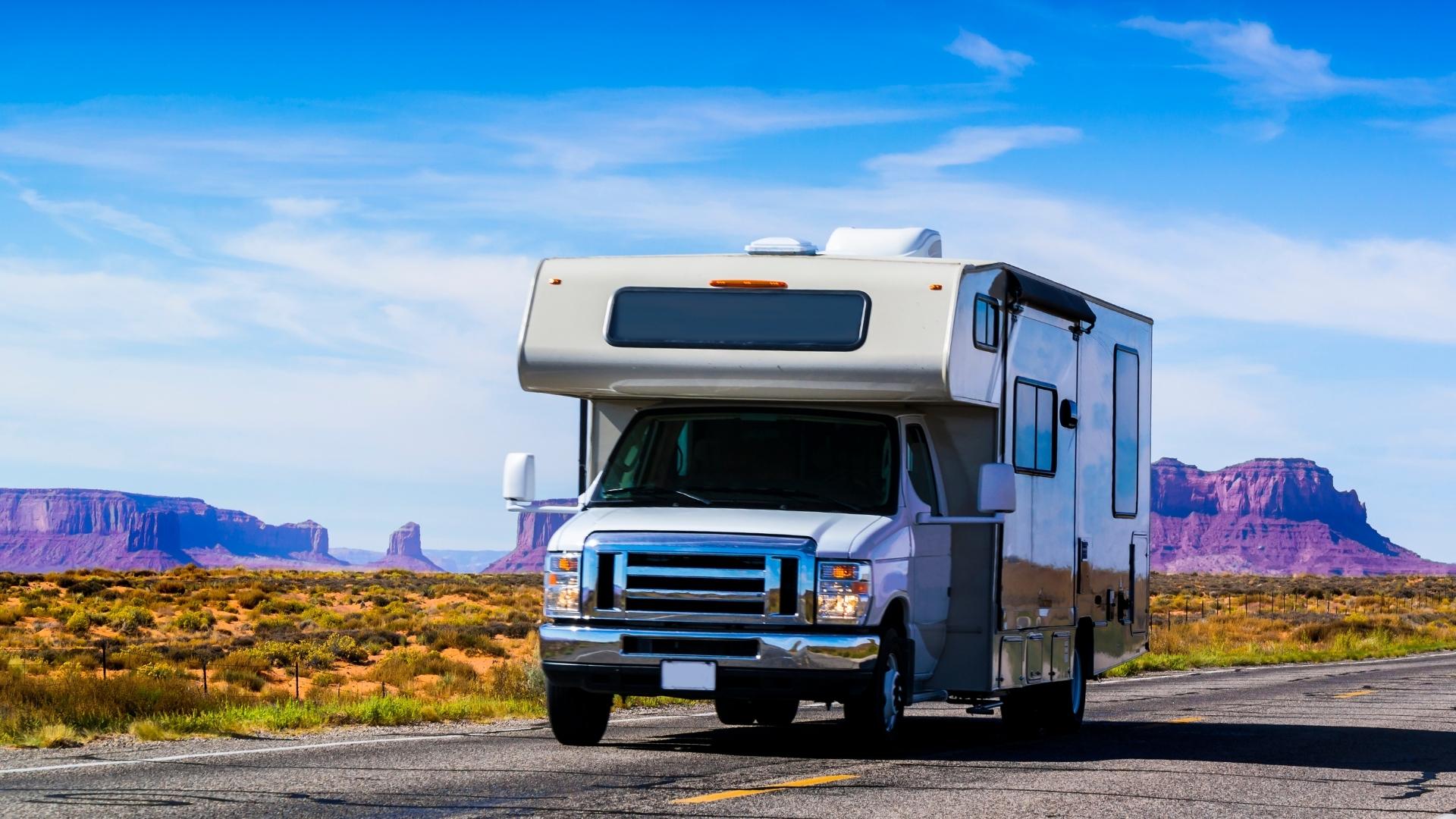 7 of the Best Class C RVs Under 30 Feet - TheRVgeeks.com