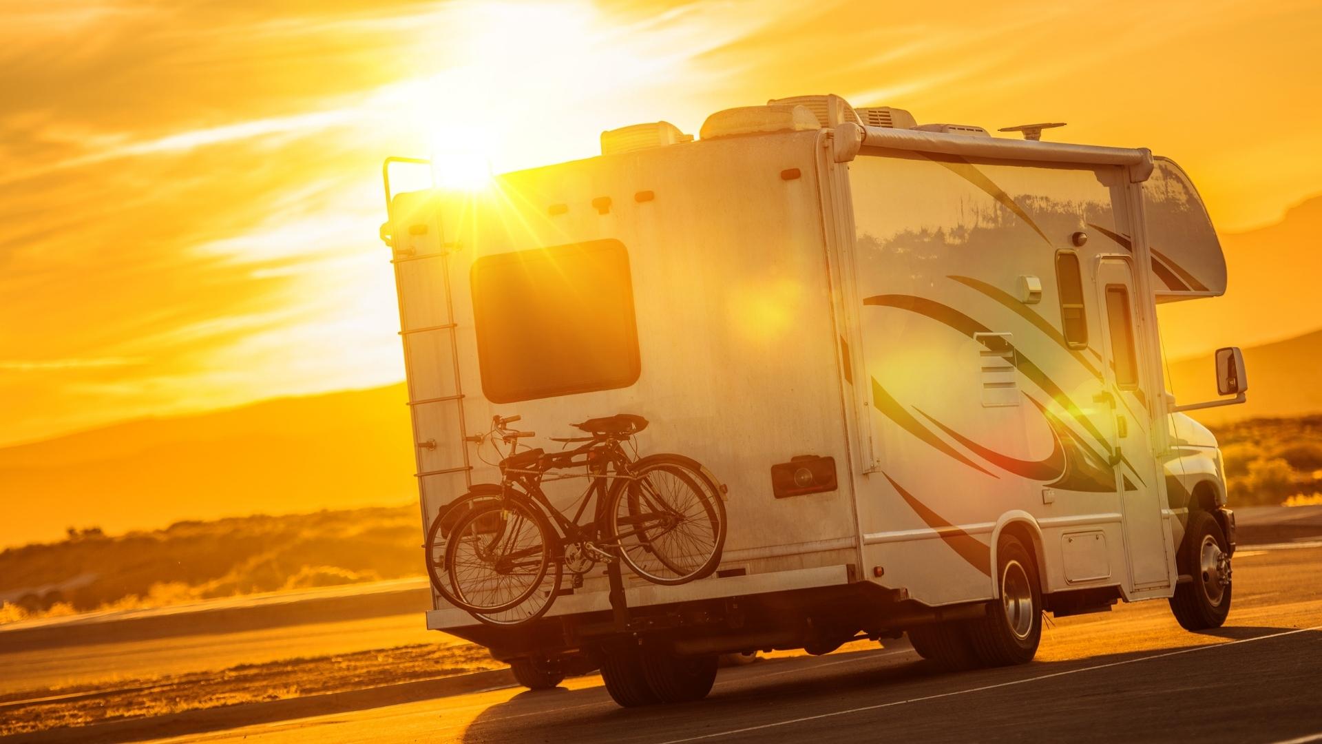 Driving an RV in High Winds: How to Do It & Stay Safe!