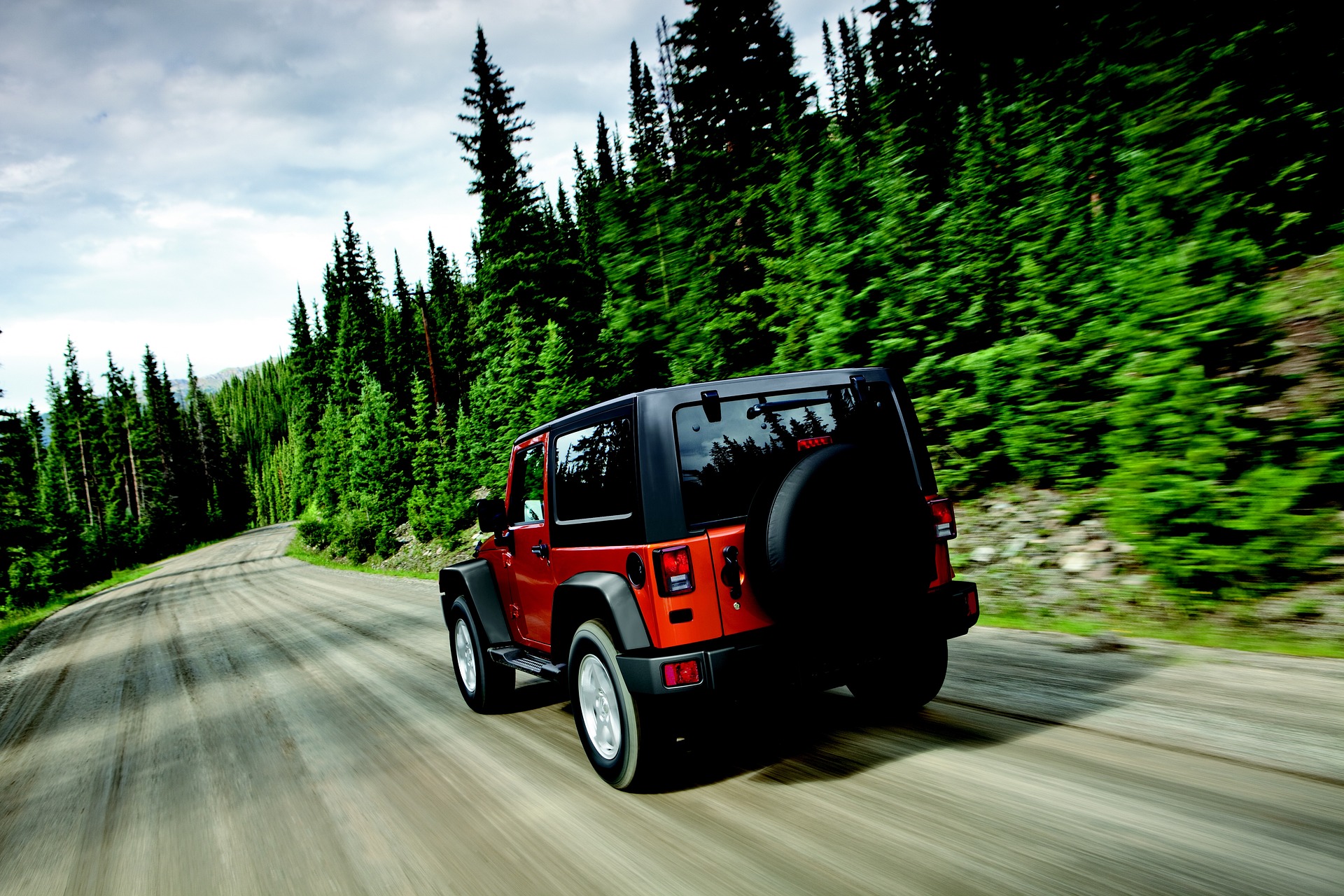Jeep Wrangler Towing Capacity: How Much RV Can It Tow?