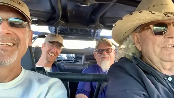 Kenny King takes us for a ride around the desert at the Quartzsite RV Show