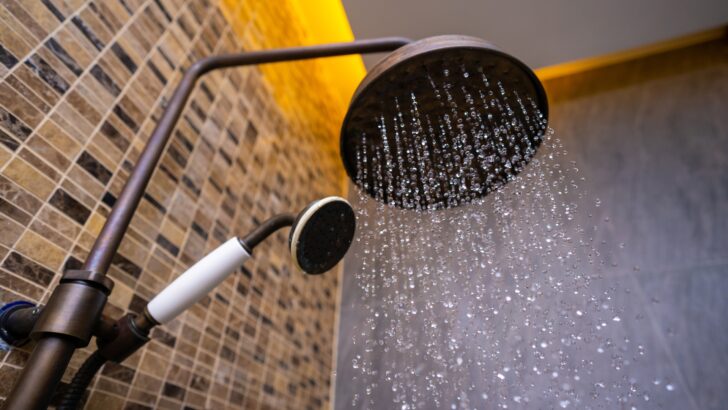 Is a Water Recycling Shower a Good Option For an RV?