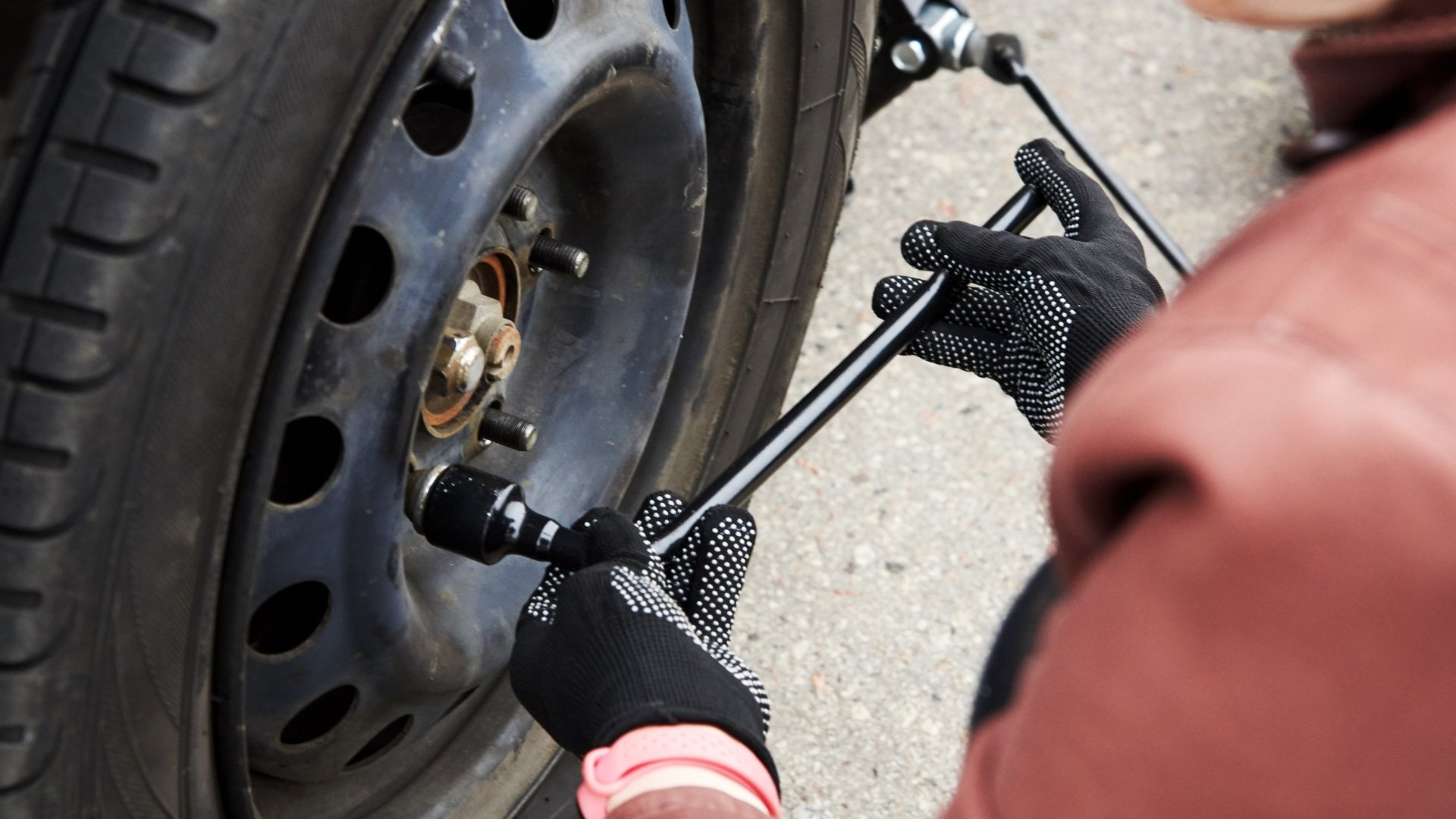 How to Repack Trailer Bearings Keep Rolling Smoothly & Safely