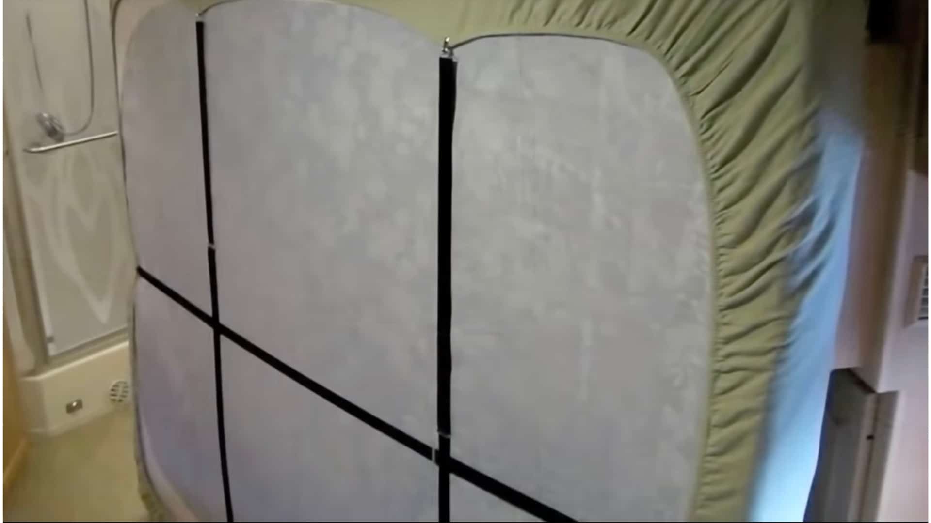 How to Make a Fitted Sheet Fit an RV Mattress