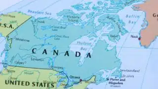 Essential Guide for Crossing the US-Canada Border with Your RV